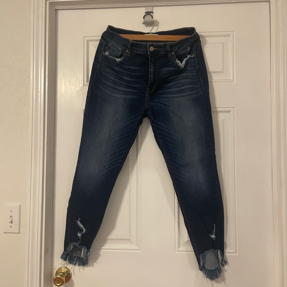 KanCan Dark Wash Distressed Ankle Jeans